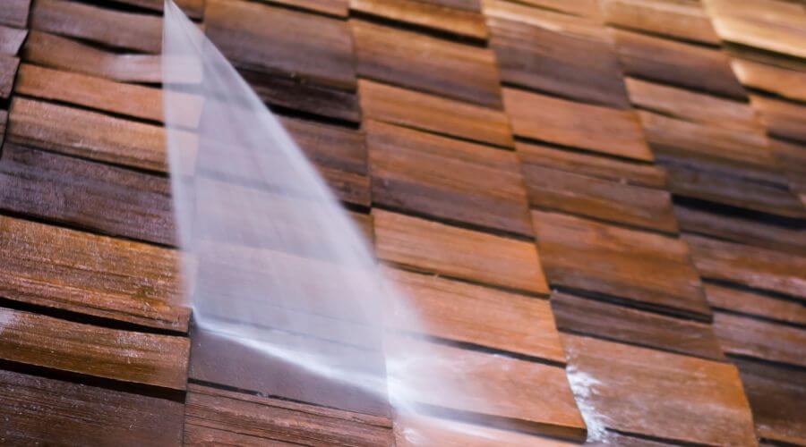 Professional gutter cleaning in Riverdale, IL